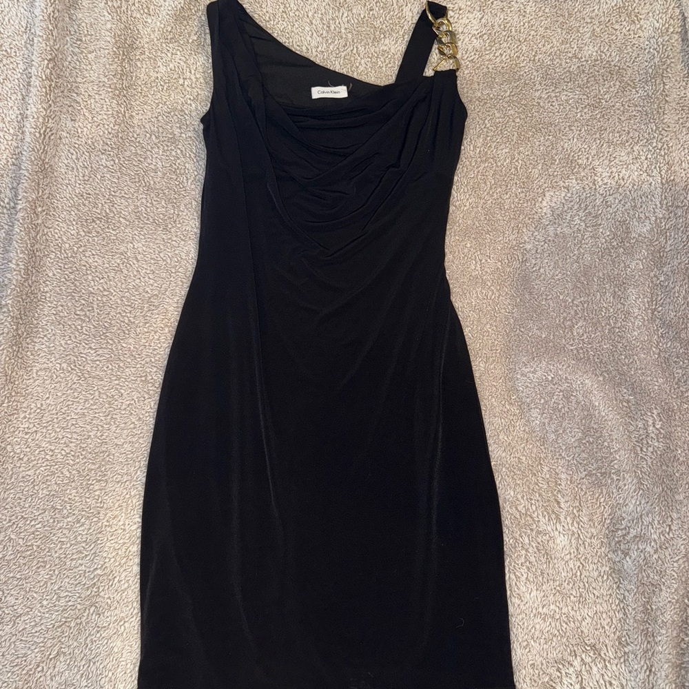 Elegant Black Dress with Gold Accent